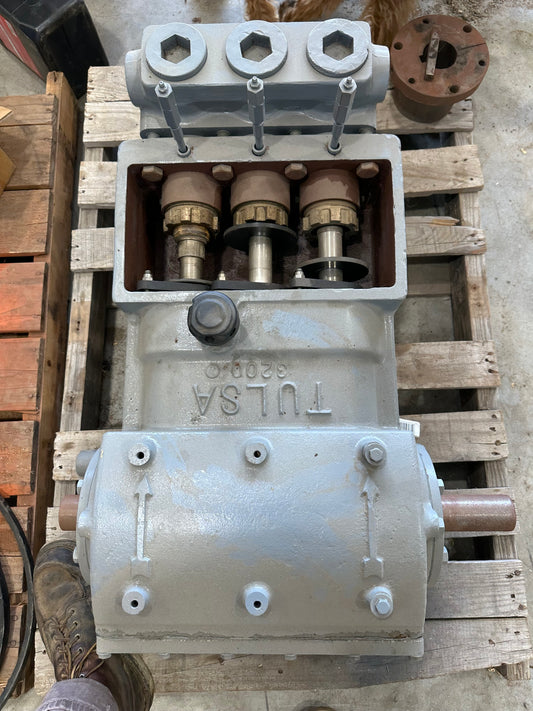 Tulsa 3200 Triplex Pump